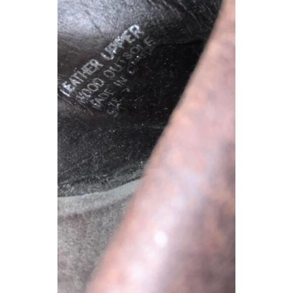 Volatile Women's Heeled Clogs - Picture 13 of 16